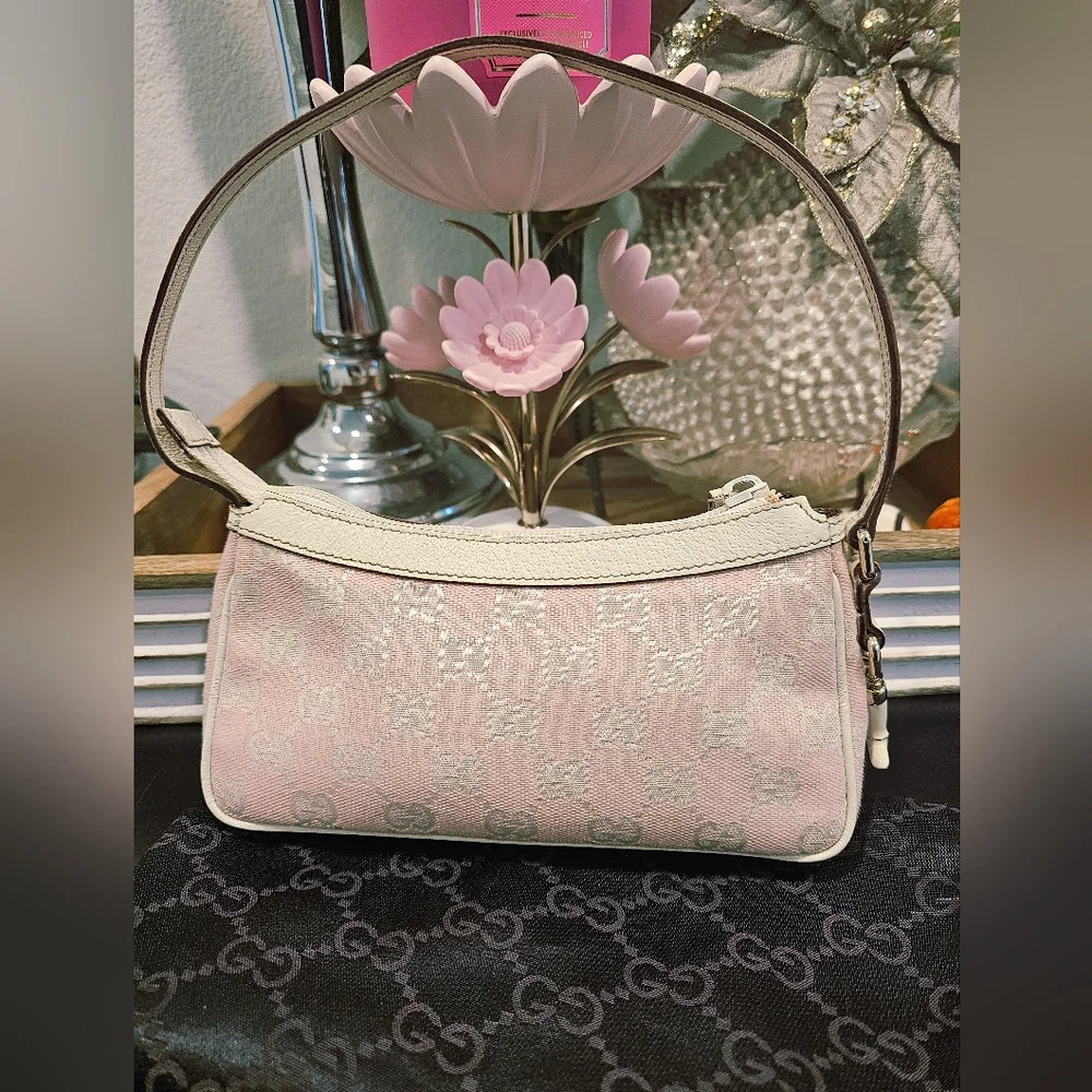 Gucci Monogram Pochette Pink and Cream Shoulder Bag - Picture 3 of 16